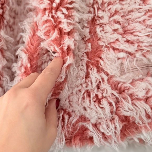 ANTHROPOLOGIE XS Brenna Faux Fur Coat in Pink • Coral Fuzzy Furry Toggle Jacket - Picture 4 of 15